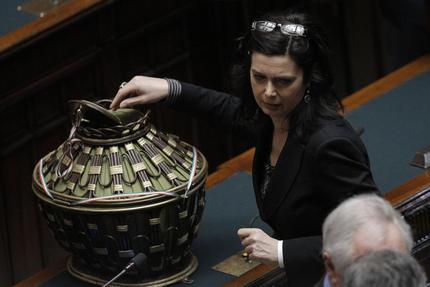 CAMERA: BOLDRINI IN AULA, HA VOTATO